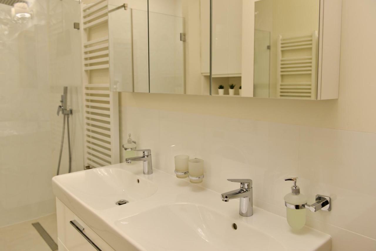 La Gioia Elegant Spacious Apartment Краков Экстерьер фото